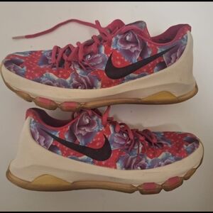 NIKE Kevin Durant  8 Aunt Pearls